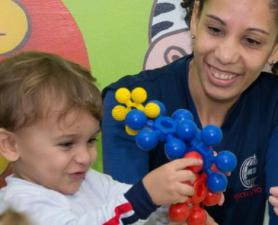 Escola infantil na vila zelina